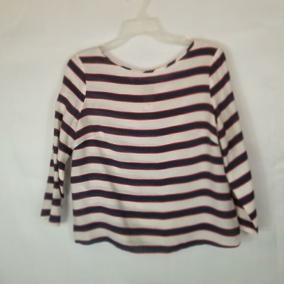 Cute boxy, red white blue top w/tie in back. Sz XS - Picture 2 of 10
